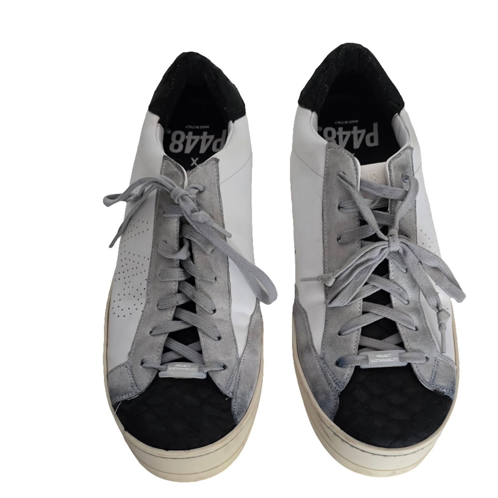 P448 Black and Gray Low-Top Sneakers